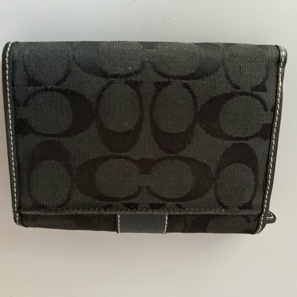 Coach Black Logo Canvas/Leather Billfold and credit card holder. - Picture 4 of 11